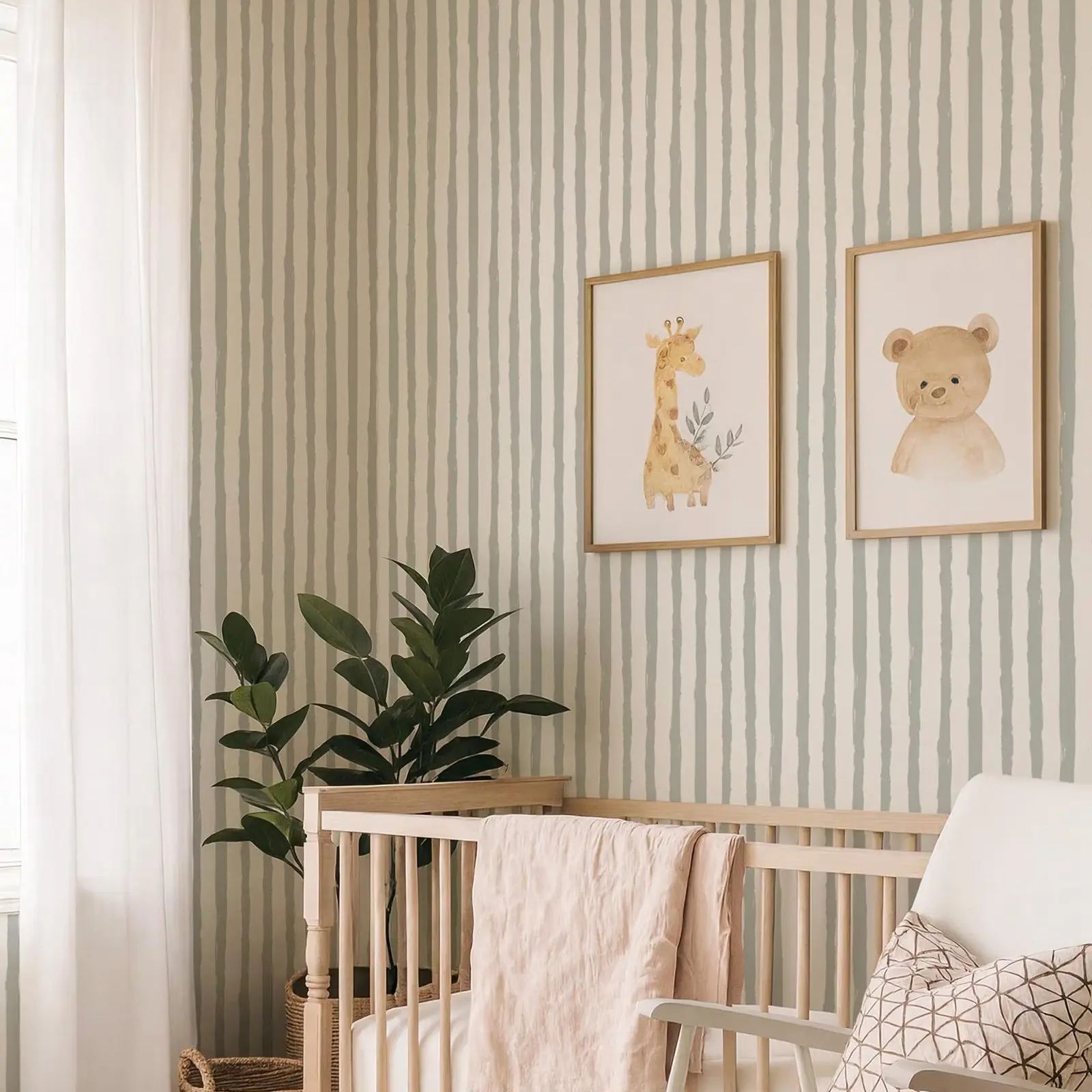 グリーンセージストライプ壁紙、剥がして貼るだけのグリーンライ - Herbal Wallpaper のレビューと価格